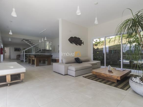 Casa para Venda com 11 quartos, em Tenório com 1200m²