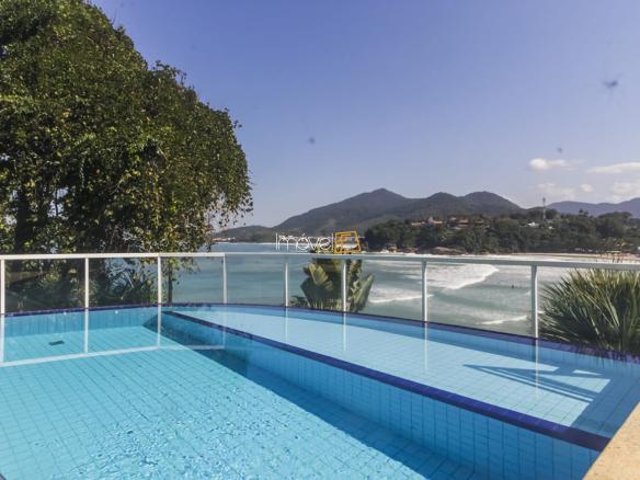 Casa para Venda com 11 quartos, em Tenório com 1200m²