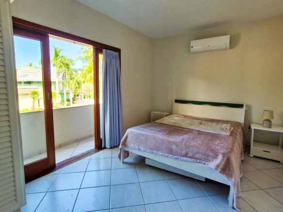 Casa no Condomínio Costa Verde Tabatinga com 5 quartos, na Praia de Tabatinga com 520m²