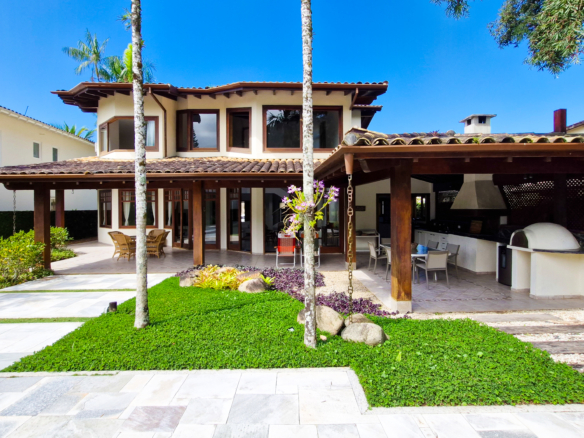 Casa no Condomínio Costa Verde Tabatinga com 5 quartos, na Praia de Tabatinga com 520m²