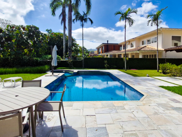 Casa no Condomínio Costa Verde Tabatinga com 5 quartos, na Praia de Tabatinga com 520m²