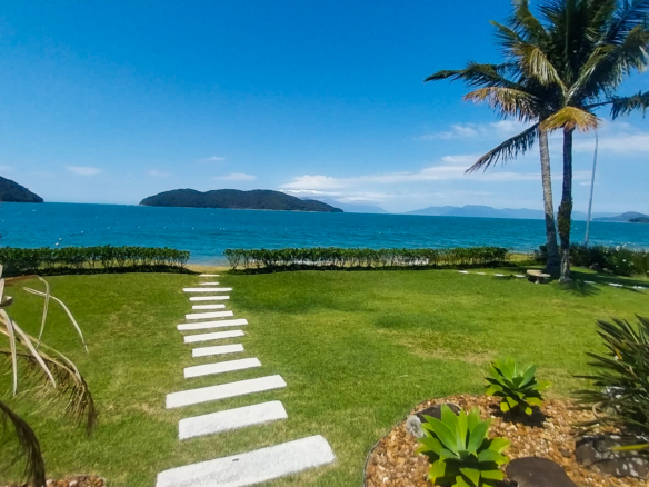 Casa no Condomínio Costa Verde Tabatinga com 4 quartos, na Praia de Tabatinga com 424m²