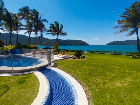 Casa no Condomínio Costa Verde Tabatinga com 4 quartos, na Praia de Tabatinga com 424m²