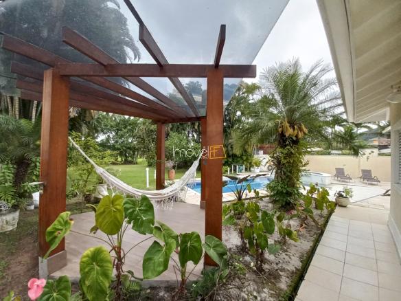 Casa no Condomínio Costa Verde Tabatinga com 5 quartos, na Praia de Tabatinga com 350m²