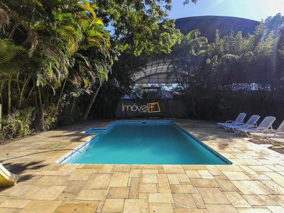 Casa de Condomínio para Venda com 2 quartos, em Tabatinga com 110m²