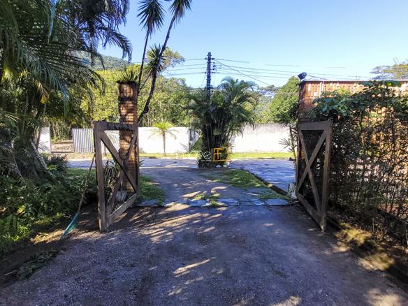Casa de Condomínio para Venda com 2 quartos, em Tabatinga com 110m²