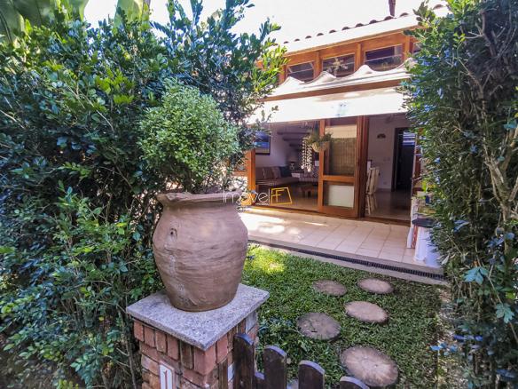 Casa de Condomínio para Venda com 2 quartos, em Tabatinga com 110m²