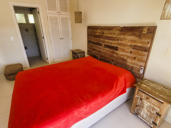 Casa de Condomínio para Venda com 5 quartos, em Praia do Pulso com 250m²