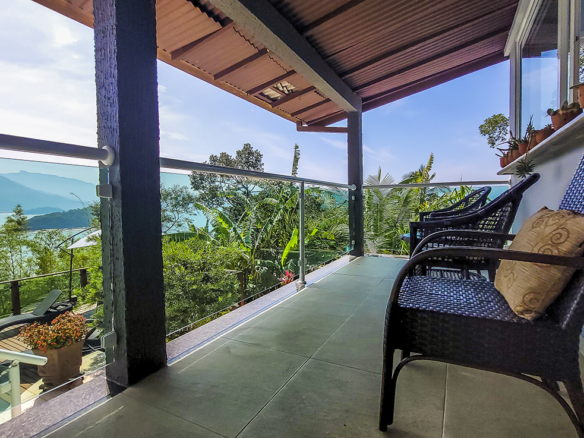 Casa para Venda com 6 quartos, em Praia do Pulso com 450m²
