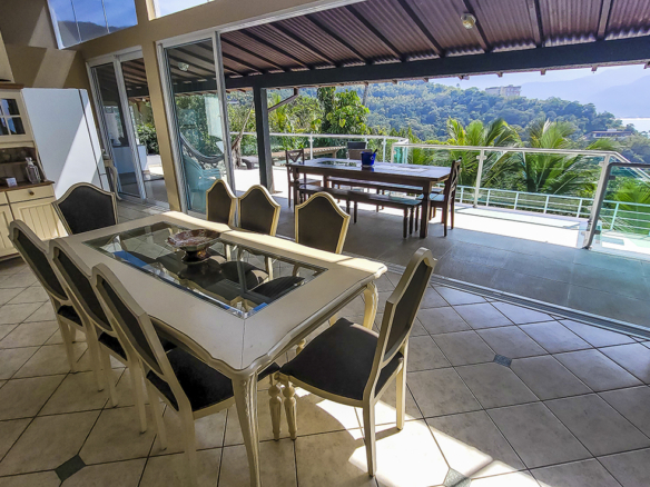Casa para Venda com 6 quartos, em Praia do Pulso com 450m²
