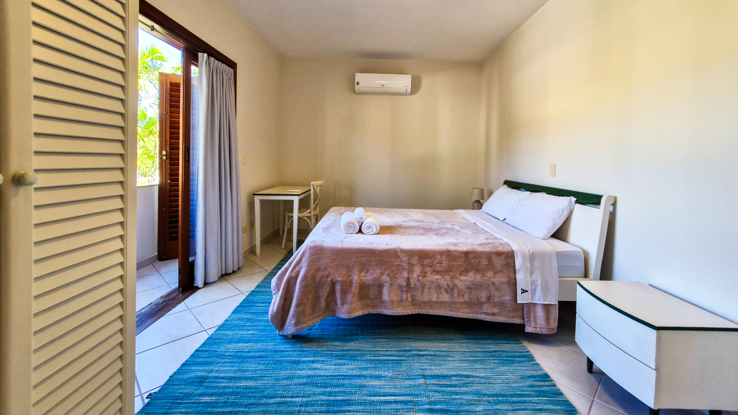 Casa no Condomínio Costa Verde Tabatinga com 5 quartos, na Praia de Tabatinga com 520m²
