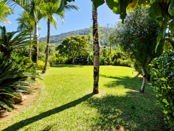 Casa no Condomínio Costa Verde Tabatinga com 5 quartos, na Praia de Tabatinga com 520m²