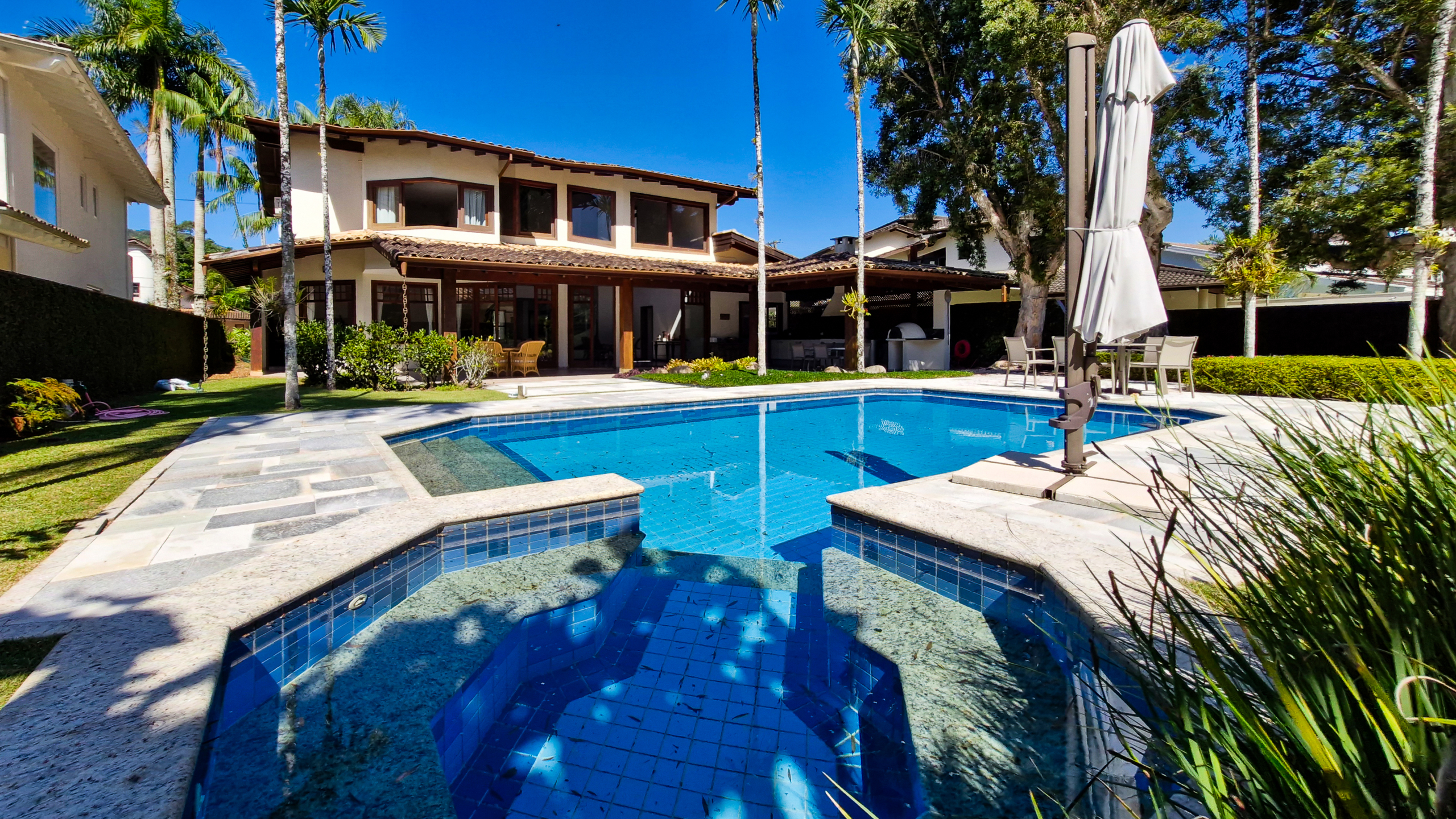 Casa no Condomínio Costa Verde Tabatinga com 5 quartos, na Praia de Tabatinga com 520m²