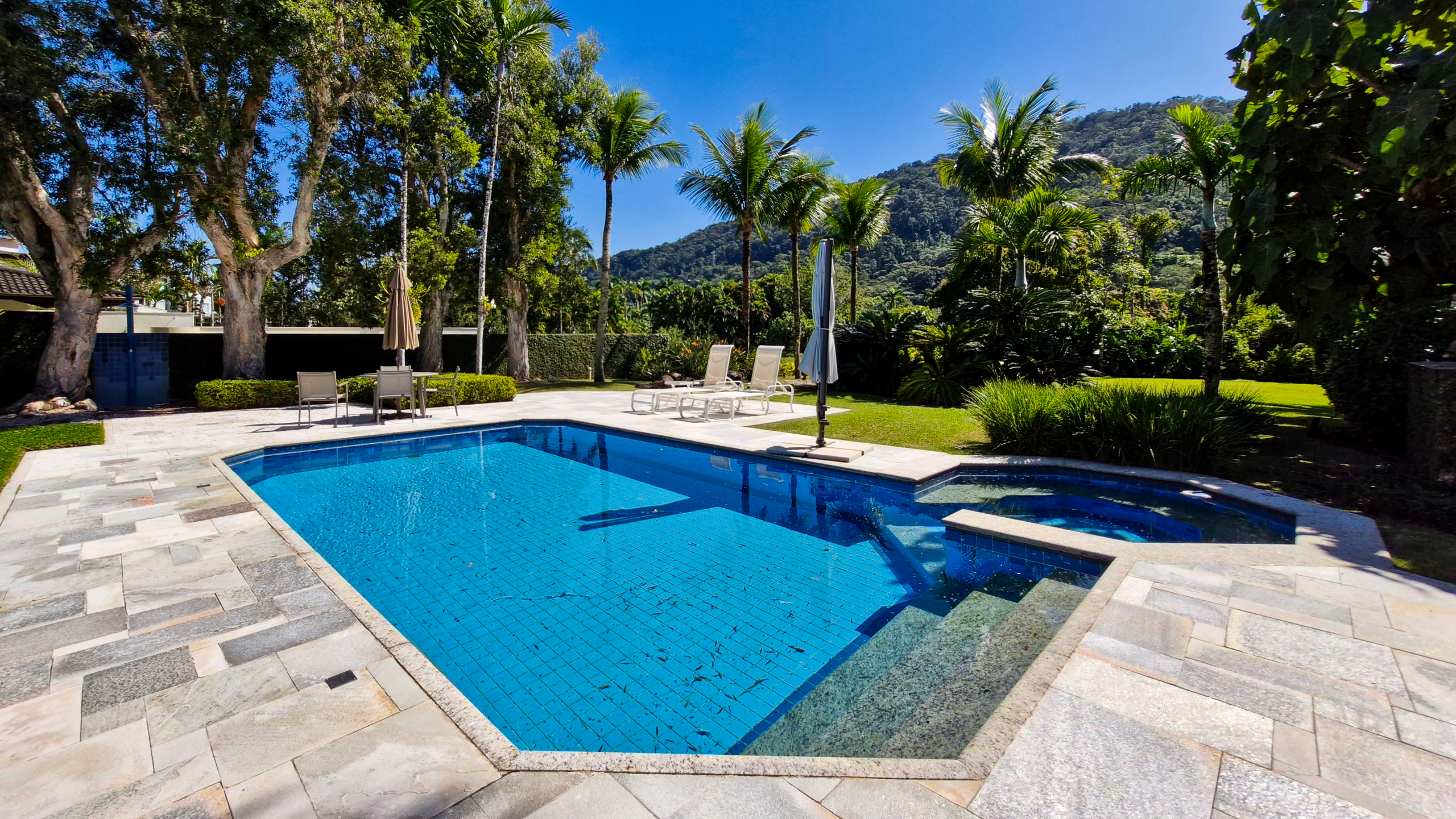 Casa no Condomínio Costa Verde Tabatinga com 5 quartos, na Praia de Tabatinga com 520m²
