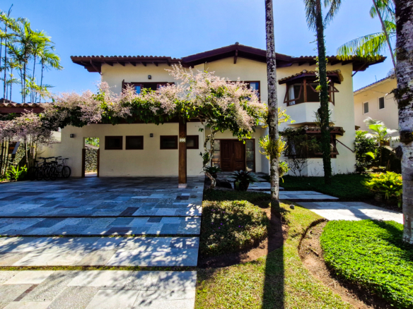 Casa no Condomínio Costa Verde Tabatinga com 5 quartos, na Praia de Tabatinga com 520m²