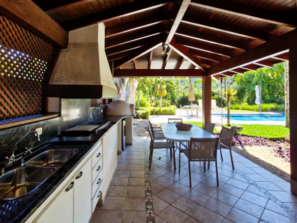 Casa no Condomínio Costa Verde Tabatinga com 5 quartos, na Praia de Tabatinga com 520m²