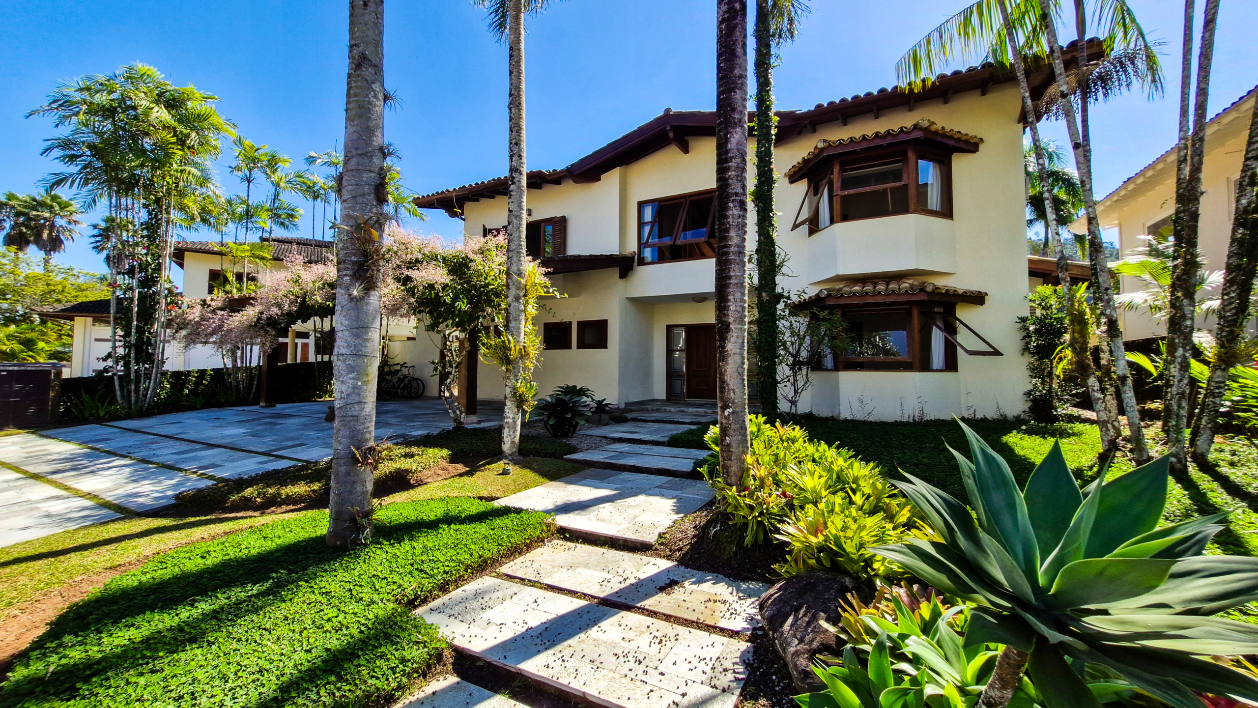 Casa no Condomínio Costa Verde Tabatinga com 5 quartos, na Praia de Tabatinga com 520m²