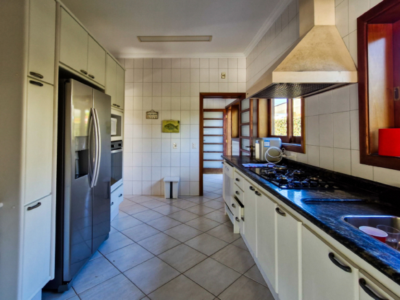 Casa no Condomínio Costa Verde Tabatinga com 5 quartos, na Praia de Tabatinga com 520m²
