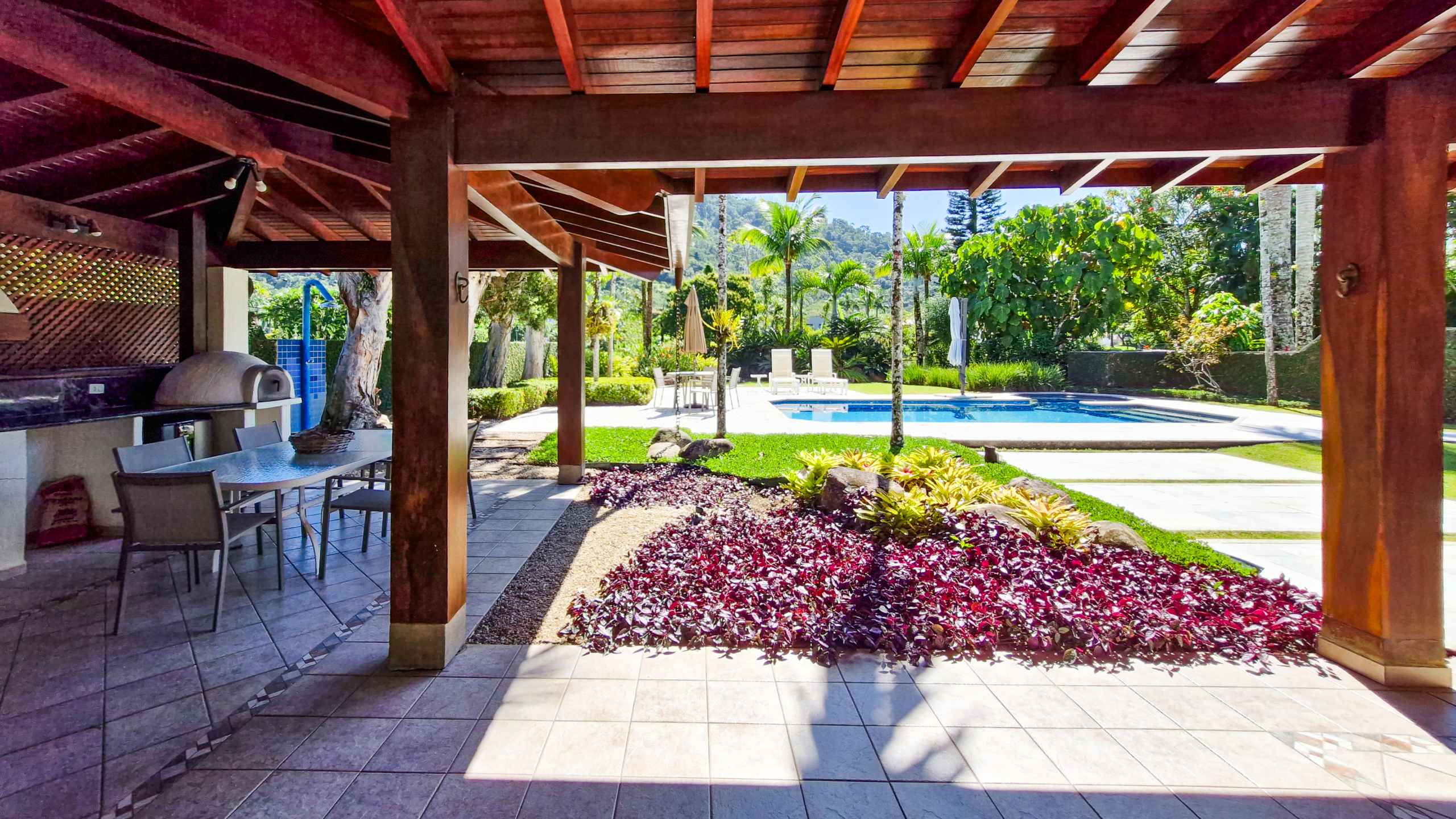 Casa no Condomínio Costa Verde Tabatinga com 5 quartos, na Praia de Tabatinga com 520m²