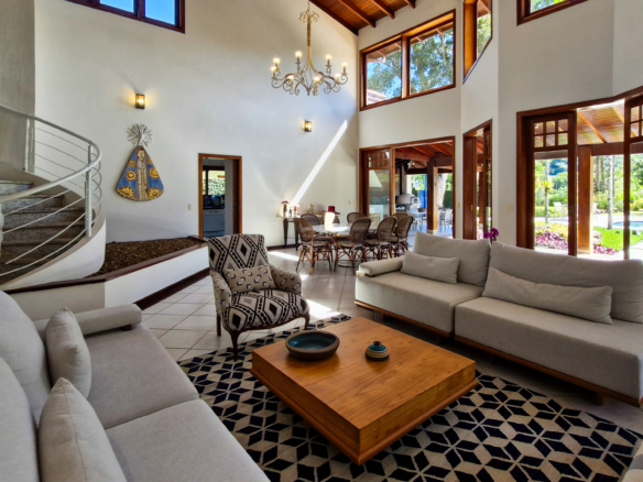 Casa no Condomínio Costa Verde Tabatinga com 5 quartos, na Praia de Tabatinga com 520m²