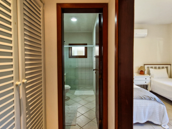 Casa no Condomínio Costa Verde Tabatinga com 5 quartos, na Praia de Tabatinga com 520m²