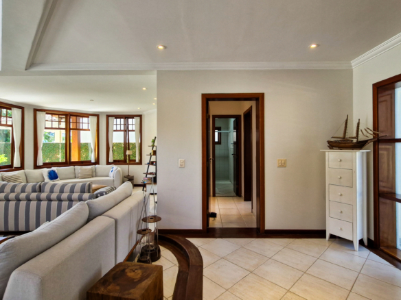 Casa no Condomínio Costa Verde Tabatinga com 5 quartos, na Praia de Tabatinga com 520m²