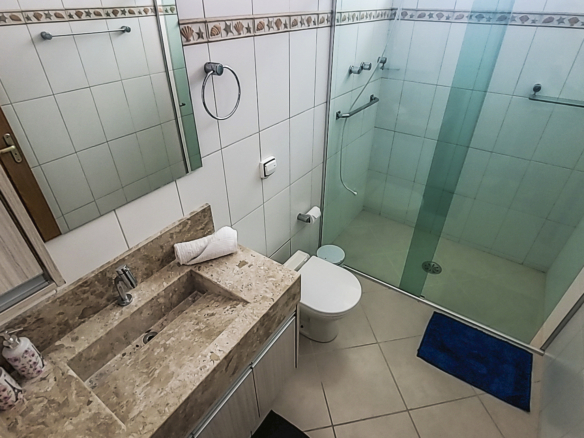 Casa à venda em Ubatuba no Condomínio Salga Lagoinha com 9 quartos e 603,45m²