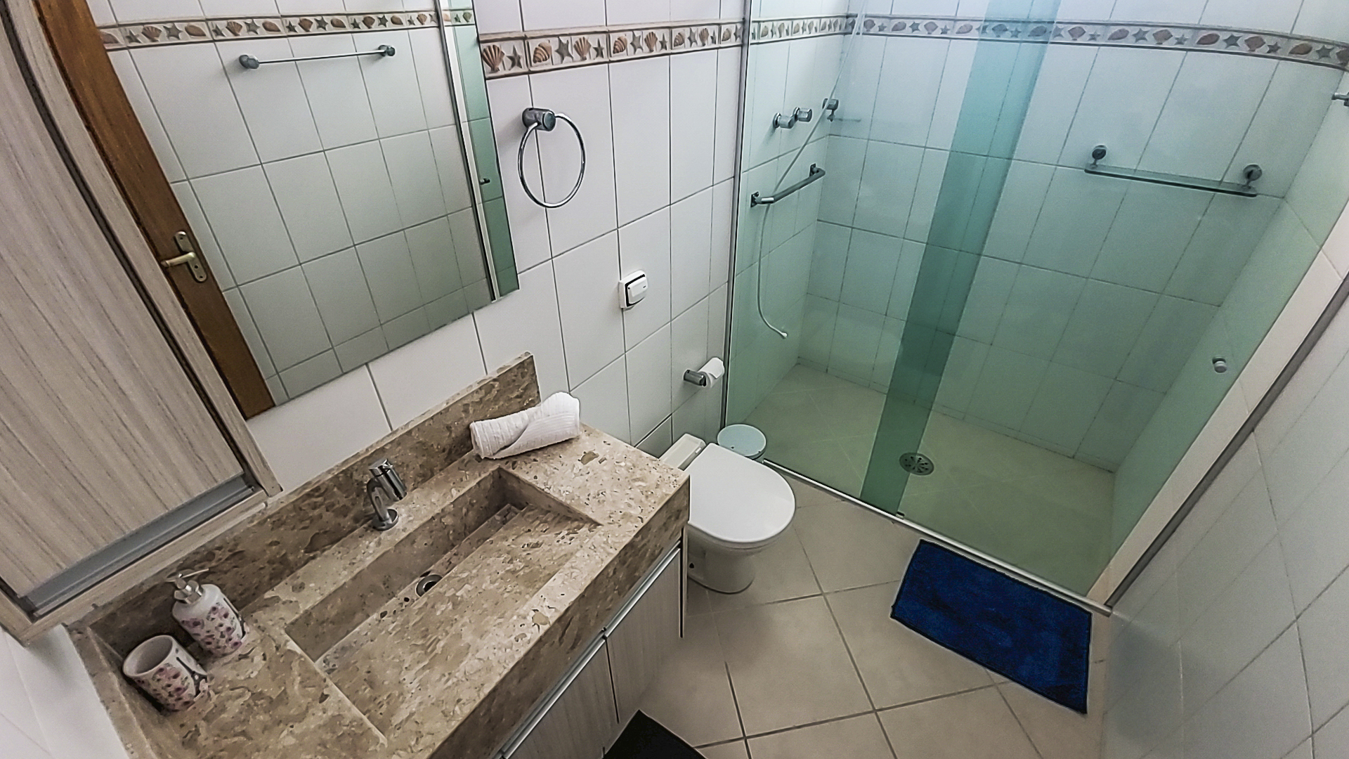Casa à venda em Ubatuba no Condomínio Salga Lagoinha com 9 quartos e 603,45m²