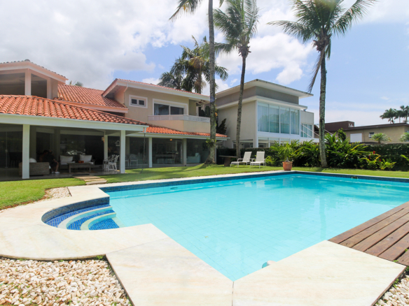 Casa no Condomínio Costa Verde Tabatinga com 7 quartos, na Praia de Tabatinga com 450m²