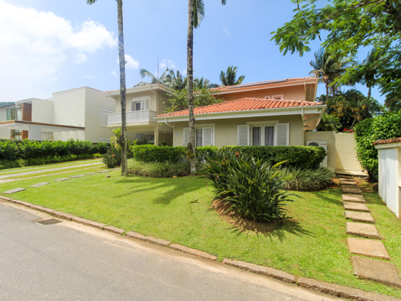 Casa no Condomínio Costa Verde Tabatinga com 7 quartos, na Praia de Tabatinga com 450m²
