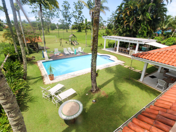 Casa no Condomínio Costa Verde Tabatinga com 7 quartos, na Praia de Tabatinga com 450m²