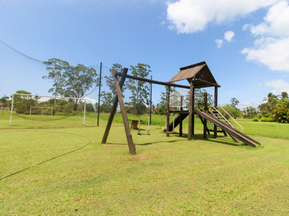 Casa no Condomínio Costa Verde Tabatinga com 7 quartos, na Praia de Tabatinga com 450m²