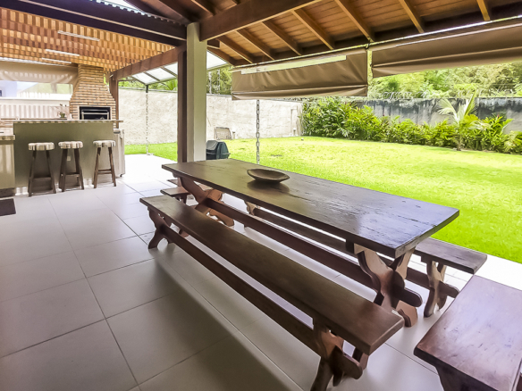 Casa á venda no Condomínio Costa Verde Tabatinga com 4 quartos, na Praia de Tabatinga com 300m²