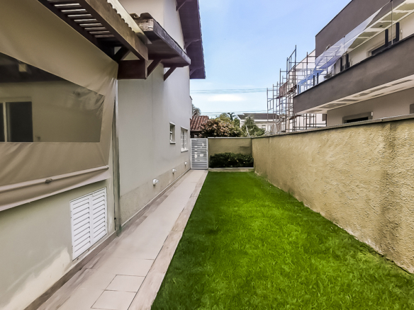 Casa á venda no Condomínio Costa Verde Tabatinga com 4 quartos, na Praia de Tabatinga com 300m²
