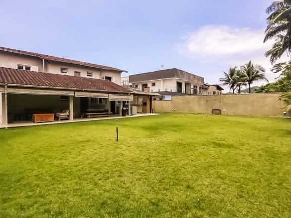 Casa á venda no Condomínio Costa Verde Tabatinga com 4 quartos, na Praia de Tabatinga com 300m²