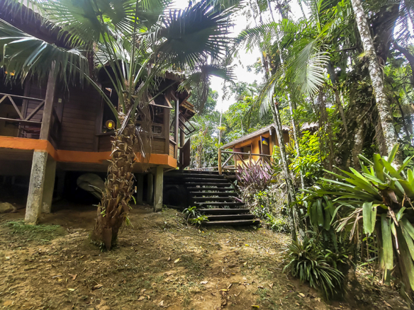 Chácara para Venda com 5 quartos, em Ubatumirim com 422m²