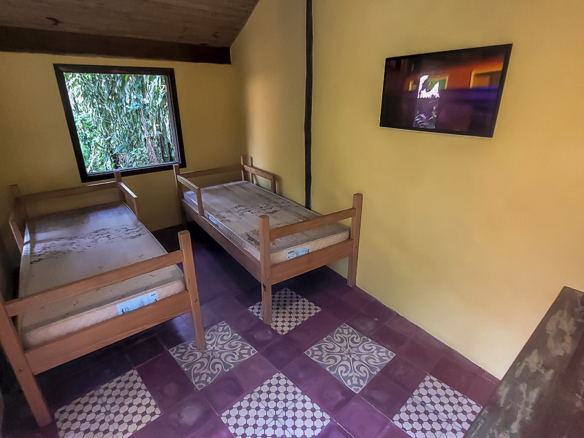 Chácara para Venda com 5 quartos, em Ubatumirim com 422m²