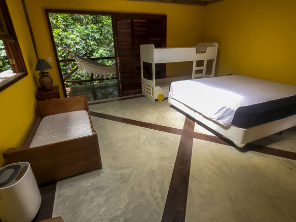 Chácara para Venda com 5 quartos, em Ubatumirim com 422m²