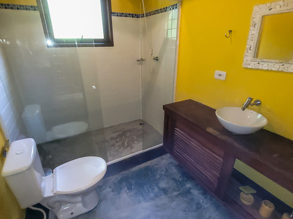 Chácara para Venda com 5 quartos, em Ubatumirim com 422m²
