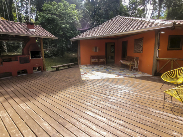 Chácara para Venda com 5 quartos, em Ubatumirim com 422m²