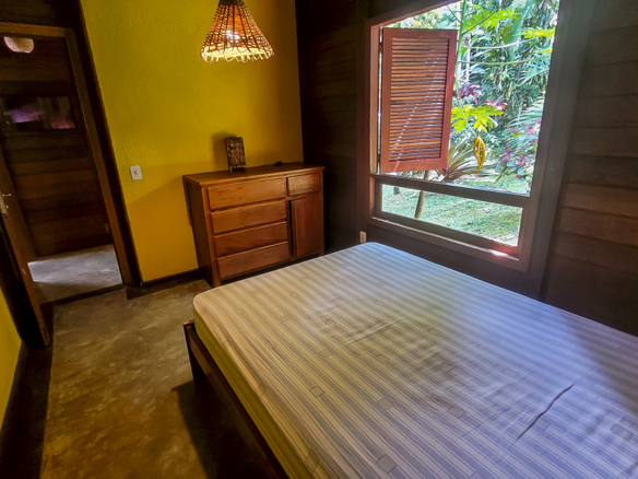 Chácara para Venda com 5 quartos, em Ubatumirim com 422m²