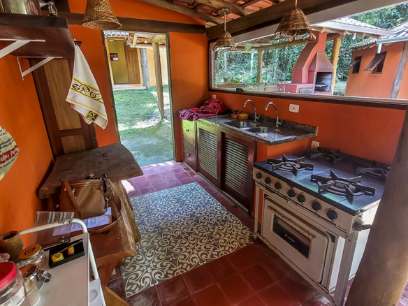 Chácara para Venda com 5 quartos, em Ubatumirim com 422m²