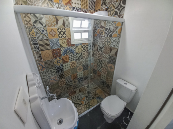 Casa para Venda e locação com 6 quartos na Praia da Tabatinga