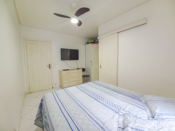 Casa para Venda e locação com 6 quartos na Praia da Tabatinga