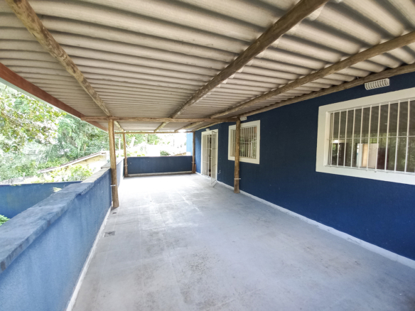 Casa para Venda e locação com 6 quartos na Praia da Tabatinga