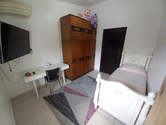 Casa para Venda e locação com 6 quartos na Praia da Tabatinga
