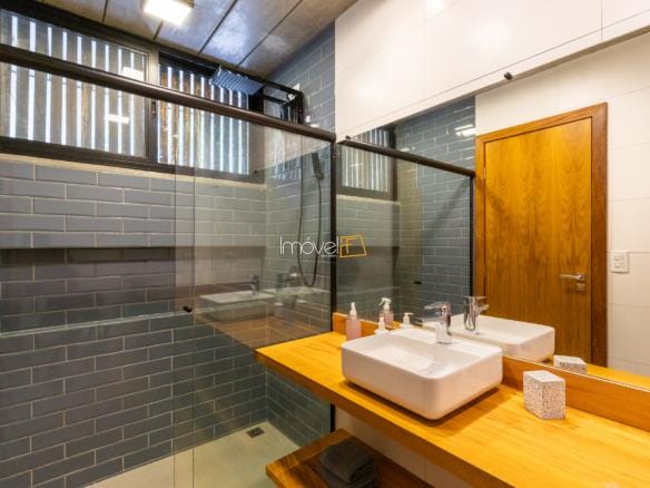 Casa de Condomínio do Pulso para Venda com 4 quartos, em Praia do Pulso, com 573m²