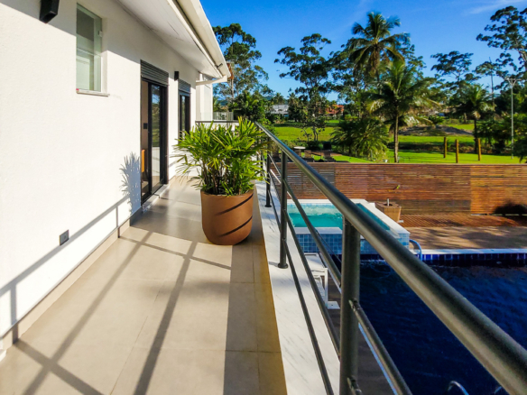Casa no Condomínio Costa Verde Tabatinga com 5 suítes, na Praia de Tabatinga.
