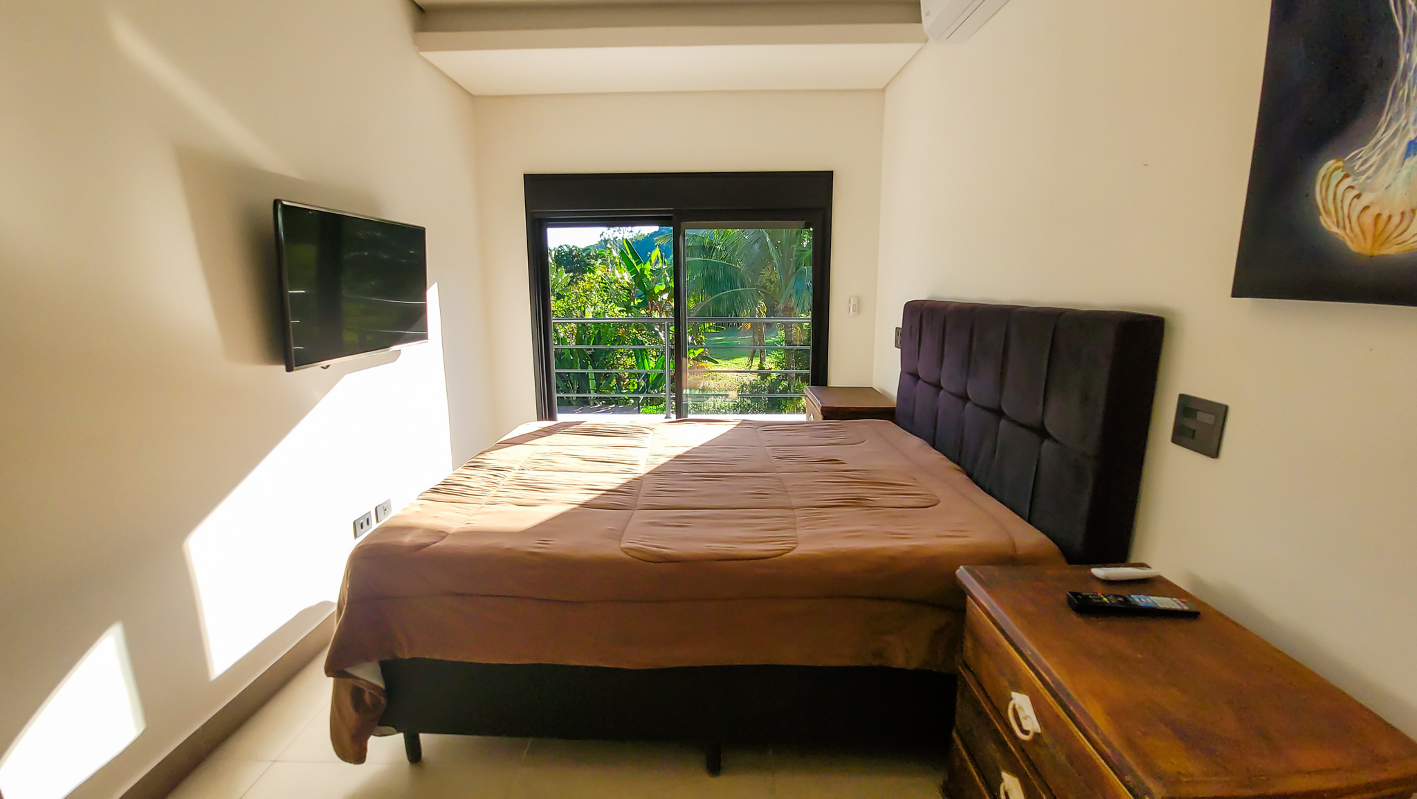 Casa no Condomínio Costa Verde Tabatinga com 5 suítes, na Praia de Tabatinga.