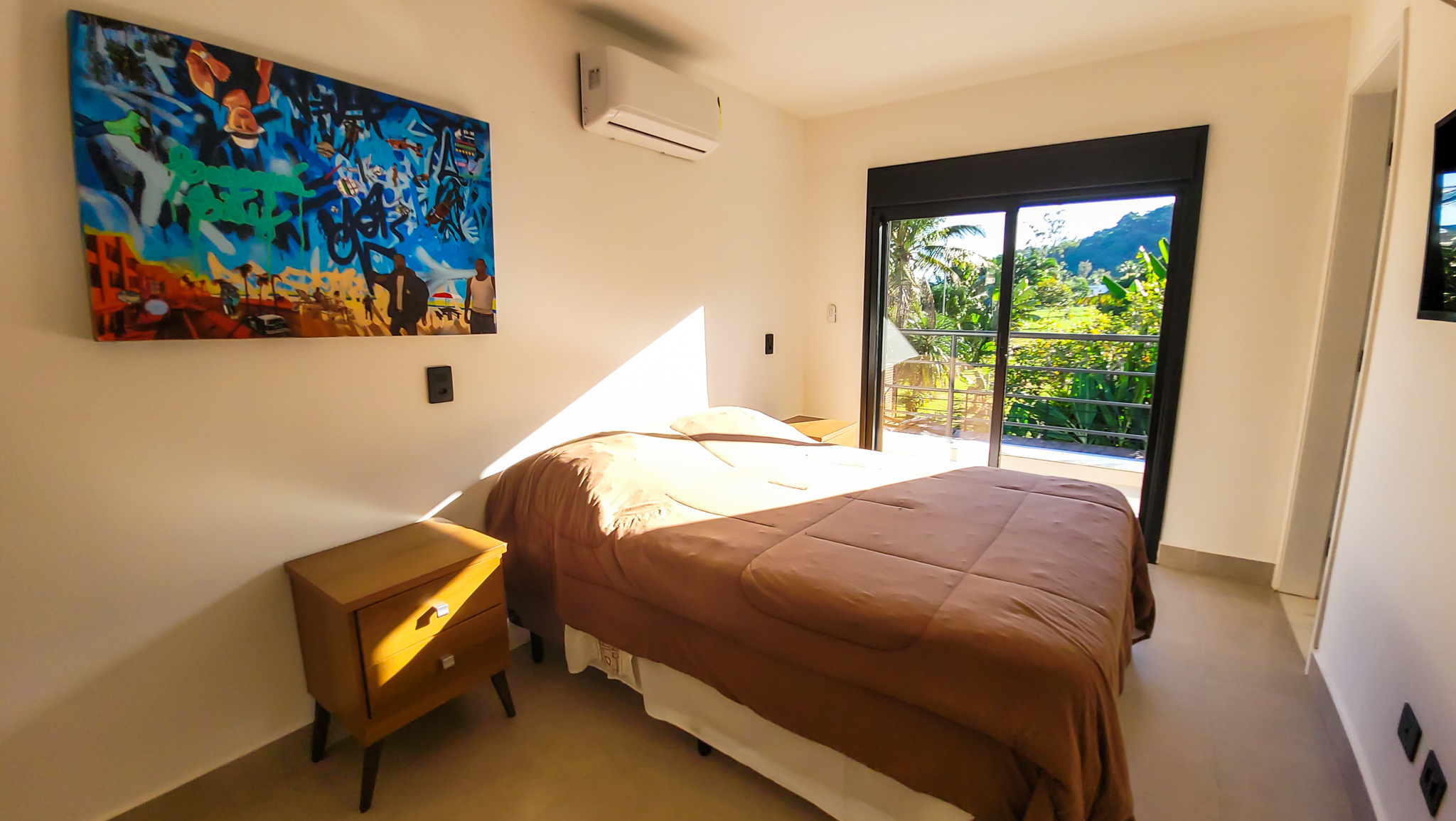 Casa no Condomínio Costa Verde Tabatinga com 5 suítes, na Praia de Tabatinga.